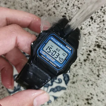 Роскошные часы F91W с силиконовым ремешком Ретро Деловые светодиодные цифровые спортивные военные часы Электронные наручные часы Женские Мужские пары