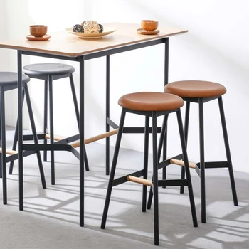 Барные стулья из скандинавского железа для кухни, дома, винтажного кафе, высокий стул на стойке регистрации, современные простые круглые табуреты, матовый черный барный стул